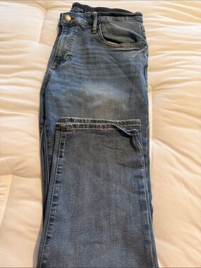 Arizona Jean Company Men’s Blue Slim Straight Jeans